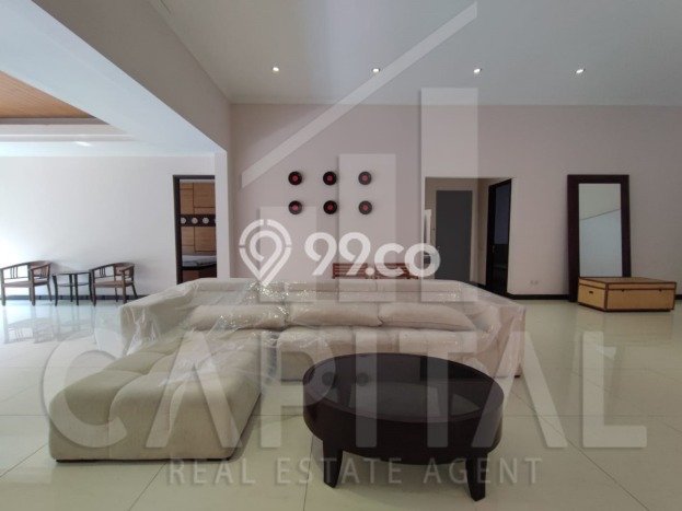 Rumah Kontrakan Bandung LT 500m2 LB 300m2 Area Kota Baru Parahyangan Rumah Kontrakan Bandung LT 500m2 LB 300m2 Area Kota Baru Parahyangan