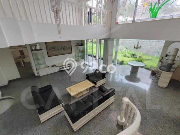 Disewakan Rumah Harga Terjangkau di Setra Sari Bandung Punya 4 KT Disewakan Rumah Harga Terjangkau di Setra Sari Bandung Punya 4 KT