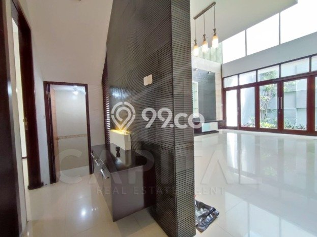 Rumah Luxury Modern Siap Huni di Setra Sari Bandung Rumah Luxury Modern Siap Huni di Setra Sari Bandung