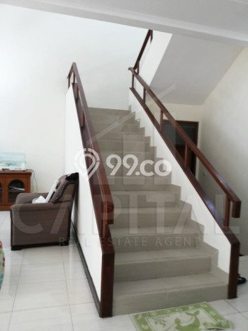 Ready to Use! Premium House LT 243m2 Desain Modern di Hegarmanah Ready to Use! Premium House LT 243m2 Desain Modern di Hegarmanah