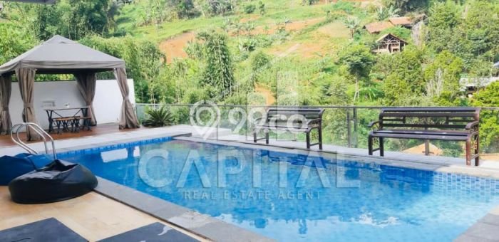 GOOD DEAL! Rumah Strategis area Coblong, LT 319m2m² LB 223m2m² GOOD DEAL! Rumah Strategis area Coblong, LT 319m2m² LB 223m2m²