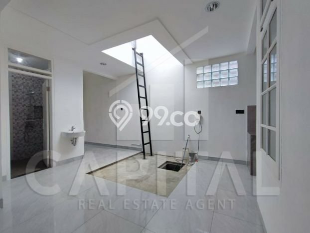 Rumah Modern 3 KT di Taman Holis Indah Bandung Unfurnished Rumah Modern 3 KT di Taman Holis Indah Bandung Unfurnished