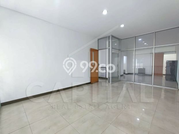 Ruko Dijual di Bandung LT 910m2 & LB 1350m2 Lokasi Terbaik! Ruko Dijual di Bandung LT 910m2 & LB 1350m2 Lokasi Terbaik!