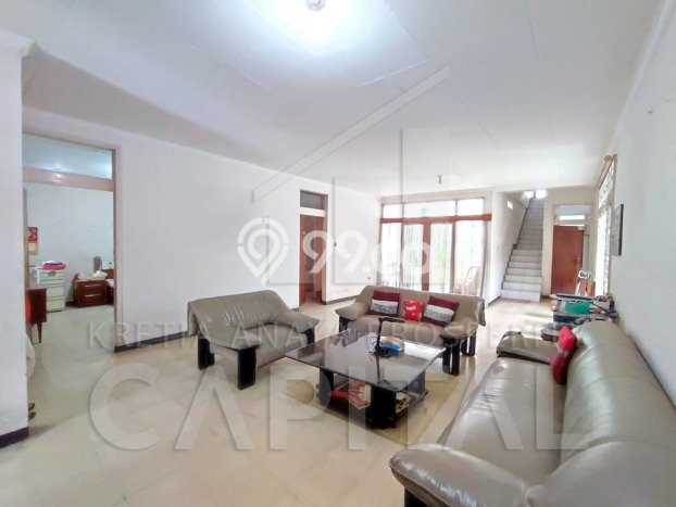 Ready to Use! Premium House LT 360m2 Desain Modern di Garuda Ready to Use! Premium House LT 360m2 Desain Modern di Garuda