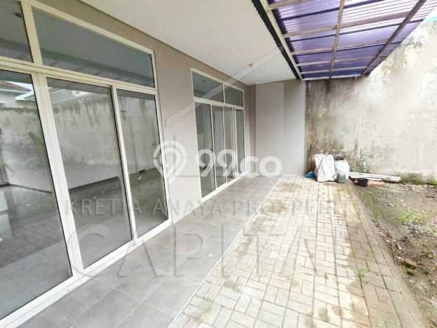 Rumah Luxury Modern Tanpa Renovasi di Kota Baru Parahyangan Bandung Rumah Luxury Modern Tanpa Renovasi di Kota Baru Parahyangan Bandung