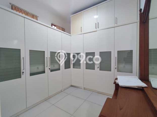 Rumah sewa siap huni 7 Kamar Tidur di Pasteur, Bandung Rumah sewa siap huni 7 Kamar Tidur di Pasteur, Bandung
