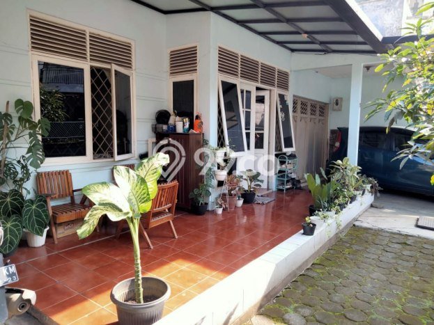 For Sale Rumah Mewah Exclusive di Regol, Bandung For Sale Rumah Mewah Exclusive di Regol, Bandung