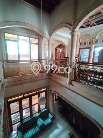 Dijual Rumah Premium dengan Fasilitas Sekitar Lengkap di Batununggal, Bandung Dijual Rumah Premium dengan Fasilitas Sekitar Lengkap di Batununggal, Bandung