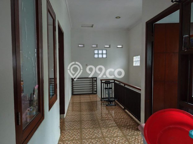 Rumah Strategis Minimalis Lb 160m2 di Arcamanik, Bandung Rumah Strategis Minimalis Lb 160m2 di Arcamanik, Bandung