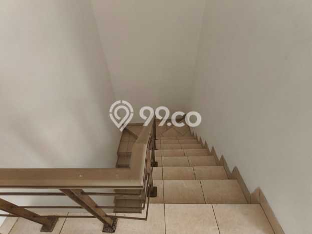 Dijual Hunian Rumah Terawat 3 KT di Semanan, Jakarta Barat Dijual Hunian Rumah Terawat 3 KT di Semanan, Jakarta Barat