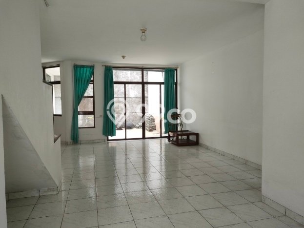 Rumah Luxury Modern Tanpa Renovasi di Semanan Jakarta Barat Rumah Luxury Modern Tanpa Renovasi di Semanan Jakarta Barat