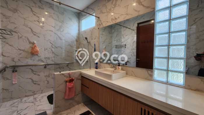 Dijual Rumah Luas Elegan Dengan View Cantik di Kota Baru Parahyangan, Bandung Dijual Rumah Luas Elegan Dengan View Cantik di Kota Baru Parahyangan, Bandung