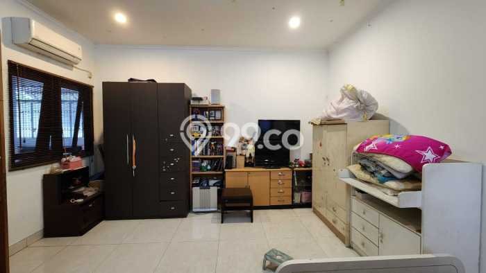 Ready to Use! Premium House LT 255m2 Desain Elegan di Bandung Kota Ready to Use! Premium House LT 255m2 Desain Elegan di Bandung Kota