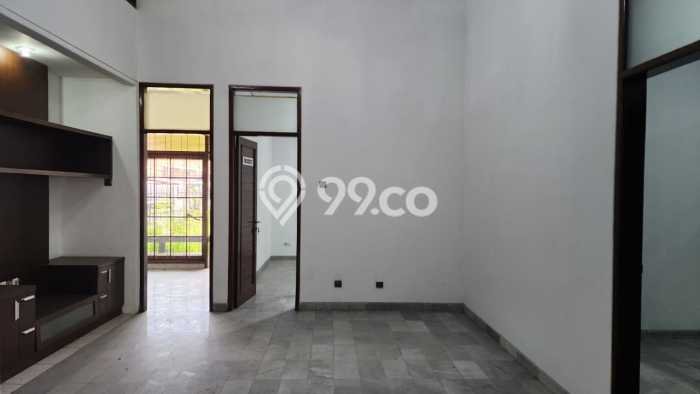Jual Rumah Mewah Megah Dengan View Cantik di Soekarno Hatta, Bandung Jual Rumah Mewah Megah Dengan View Cantik di Soekarno Hatta, Bandung