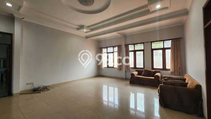 Rumah sewa siap huni 4 KT di Pasteur, Bandung Rumah sewa siap huni 4 KT di Pasteur, Bandung