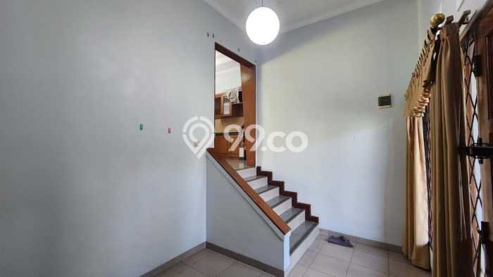 Rumah sewa siap huni 4 KT di Pasteur, Bandung Rumah sewa siap huni 4 KT di Pasteur, Bandung