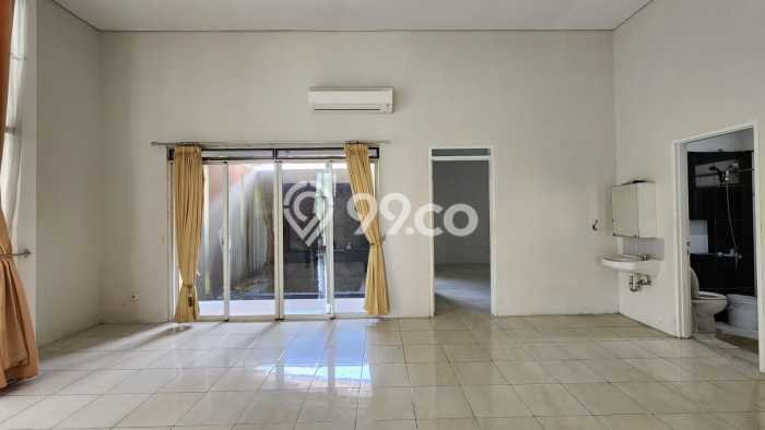Rumah Kontrakan Bandung LT 252m2 LB 200m2 Kawasan Kota Baru Parahyangan Rumah Kontrakan Bandung LT 252m2 LB 200m2 Kawasan Kota Baru Parahyangan