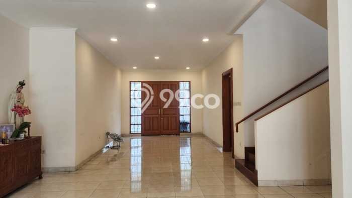 For Sale! Premium House LT 560m2 Desain Modern di Setra Sari For Sale! Premium House LT 560m2 Desain Modern di Setra Sari