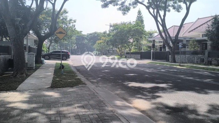 Hunian Elit LB 350m2 Siap Pakai Desain Elegan di Kota Baru Parahyangan, Bandung Hunian Elit LB 350m2 Siap Pakai Desain Elegan di Kota Baru Parahyangan, Bandung
