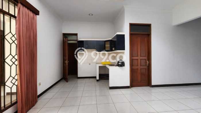 For Sale! Luxury House LT 261m2 Desain Modern di Pajajaran For Sale! Luxury House LT 261m2 Desain Modern di Pajajaran