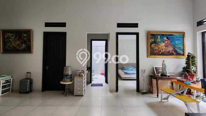 Hunian Elit LB 350m2 Siap Pakai Desain Elegan di Kota Baru Parahyangan, Bandung Hunian Elit LB 350m2 Siap Pakai Desain Elegan di Kota Baru Parahyangan, Bandung