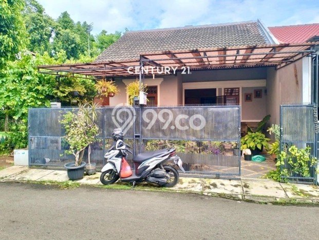 Hunian Nyaman Asri 2 KT Siap Pakai di BSD City Tangerang Hunian Nyaman Asri 2 KT Siap Pakai di BSD City Tangerang