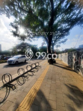 Tanah di Serpong, Tangerang Selatan Luas 1923m2 Dijual Segera Tanah di Serpong, Tangerang Selatan Luas 1923m2 Dijual Segera