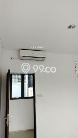 Jual Rumah Eksklusif 2 KT di BSD City, Tangerang Jual Rumah Eksklusif 2 KT di BSD City, Tangerang