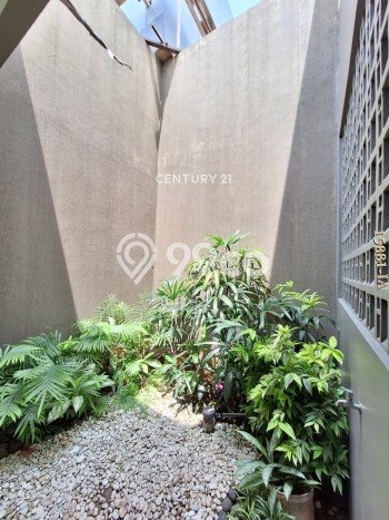 Lokasi strategis! Rumah siap huni disewakan di Ciputat LB 124m2 Lokasi strategis! Rumah siap huni disewakan di Ciputat LB 124m2