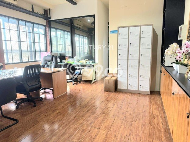 Untuk Dijual! Ruko di Fatmawati Jakarta Selatan LT 272m2 / LB 256m2 Kawasan Bisnis Untuk Dijual! Ruko di Fatmawati Jakarta Selatan LT 272m2 / LB 256m2 Kawasan Bisnis