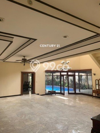 Disewakan! Rumah 5 Kamar Tidur &
3 Kamar Mandi di Pondok Indah, Jakarta Selatan Disewakan! Rumah 5 Kamar Tidur &
3 Kamar Mandi di Pondok Indah, Jakarta Selatan