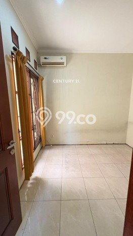 Rumah Luas Asri 2 KT Siap Pakai di Sektor 9-Bintaro Tangerang Selatan Rumah Luas Asri 2 KT Siap Pakai di Sektor 9-Bintaro Tangerang Selatan