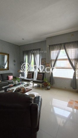 For Sale Hunian Rumah Terawat 4 KT di BSD City, Tangerang For Sale Hunian Rumah Terawat 4 KT di BSD City, Tangerang
