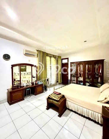 Rumah Luxury Modern Tanpa Renovasi di Pondok Labu Jakarta Selatan Rumah Luxury Modern Tanpa Renovasi di Pondok Labu Jakarta Selatan