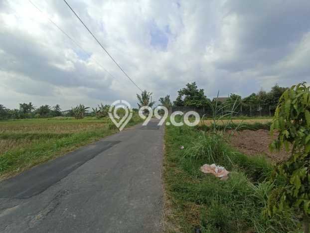 Dijual Tanah Kawasan Sleman, Luas 832m², Dekat Fasilitas Umum Dijual Tanah Kawasan Sleman, Luas 832m², Dekat Fasilitas Umum
