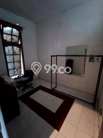LOKASI STRATEGIS! Ruko Kawasan Kalasan, Luas 350m², Area Potensial LOKASI STRATEGIS! Ruko Kawasan Kalasan, Luas 350m², Area Potensial