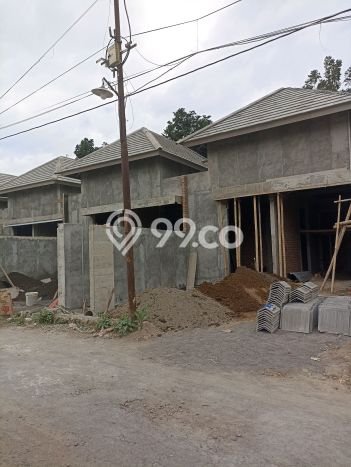 Rumah di Kalasan, Sleman, Luas 117m2m² Bangunan 70m2m² - INVESTASI TERBAIK! Rumah di Kalasan, Sleman, Luas 117m2m² Bangunan 70m2m² - INVESTASI TERBAIK!