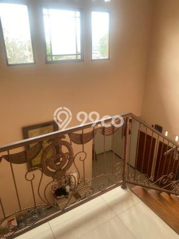 For Sale Rumah 4 Kamar Lokasi Strategis Nyaman dan Strategis di Banyumanik For Sale Rumah 4 Kamar Lokasi Strategis Nyaman dan Strategis di Banyumanik