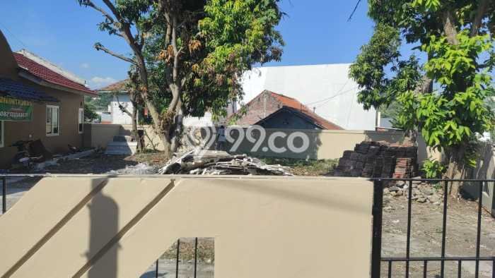 GOOD DEAL! Rumah area Sendangmulyo, 2 KT, Siap Huni, LT 350m2m² LB 150m2m² GOOD DEAL! Rumah area Sendangmulyo, 2 KT, Siap Huni, LT 350m2m² LB 150m2m²