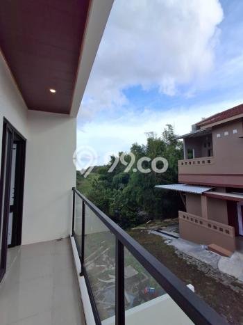 For Sale Rumah 3 Kamar Lokasi Ideal Nyaman dan Strategis di Tembalang For Sale Rumah 3 Kamar Lokasi Ideal Nyaman dan Strategis di Tembalang