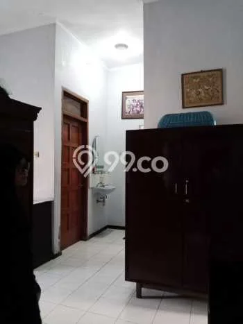 Rumah Strategis Modern Lb 150m2 di Banyumanik, Semarang Rumah Strategis Modern Lb 150m2 di Banyumanik, Semarang