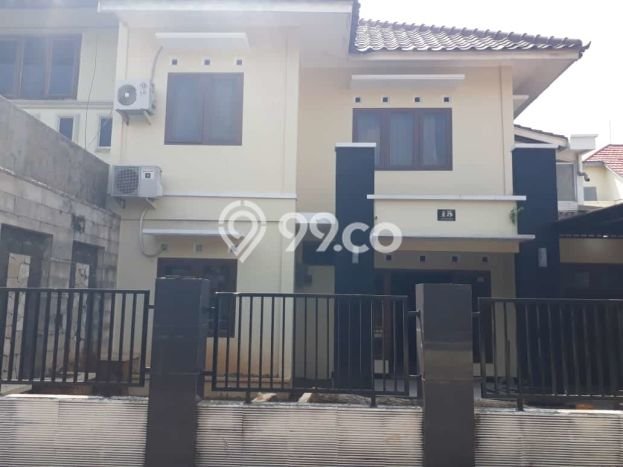 Rumah Luas Asri 5 KT Siap Pakai di Ngesrep Semarang Rumah Luas Asri 5 KT Siap Pakai di Ngesrep Semarang