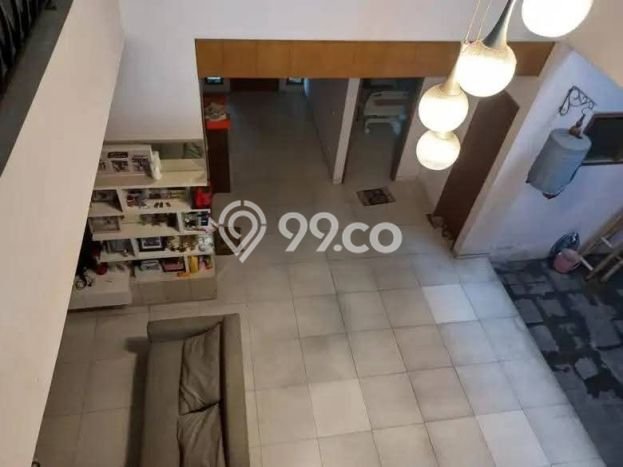 Rumah Mewah Siap Huni LT 313m2 di Semarang Tengah, Semarang Rumah Mewah Siap Huni LT 313m2 di Semarang Tengah, Semarang