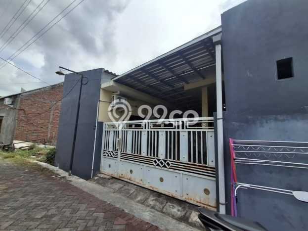 Dijual Kost di Kawasan Pedurungan, Semarang, Spesifikasi 0 KT, 9 KM, 190m2 Dijual Kost di Kawasan Pedurungan, Semarang, Spesifikasi 0 KT, 9 KM, 190m2