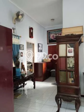 Rumah Strategis Modern Lb 150m2 di Banyumanik, Semarang Rumah Strategis Modern Lb 150m2 di Banyumanik, Semarang