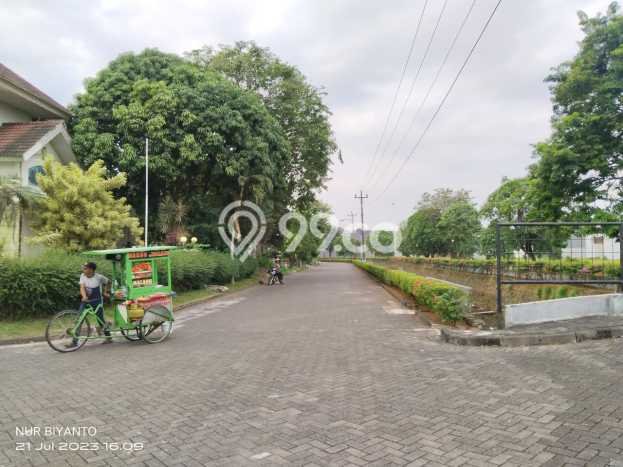 Tanah untuk Dijual Lokasi Tembalang, Semarang Luas 520m2 SHM Tanah untuk Dijual Lokasi Tembalang, Semarang Luas 520m2 SHM
