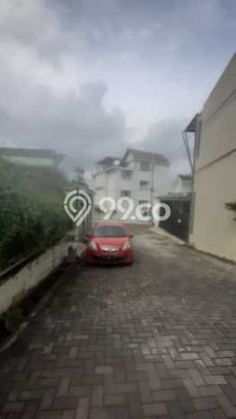 Unit Kost Dijual di Kawasan Tembalang Semarang dengan 0 KT Unit Kost Dijual di Kawasan Tembalang Semarang dengan 0 KT