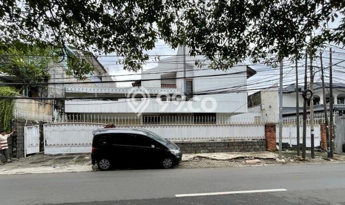 For Sale Rumah Mewah Exclusive di Kebayoran Baru, Jakarta Selatan For Sale Rumah Mewah Exclusive di Kebayoran Baru, Jakarta Selatan