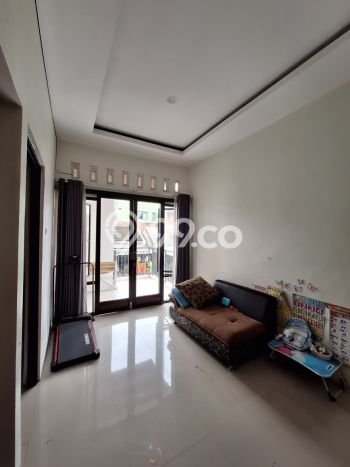 Rumah Modern 3 KT LT 87m2 di Ketileng Rumah Modern 3 KT LT 87m2 di Ketileng