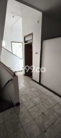 Ruko Bagus Dijual LB 108m2 Lokasi Strategis Surabaya Area Cocok untuk Berbisnis Ruko Bagus Dijual LB 108m2 Lokasi Strategis Surabaya Area Cocok untuk Berbisnis